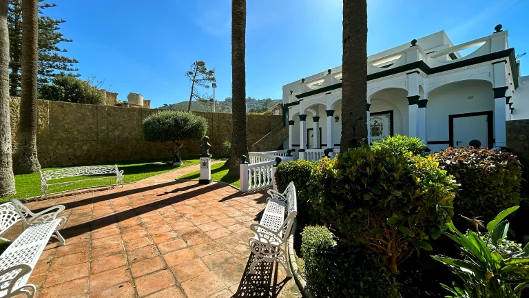 imagen de la fundación eduardo gallardo