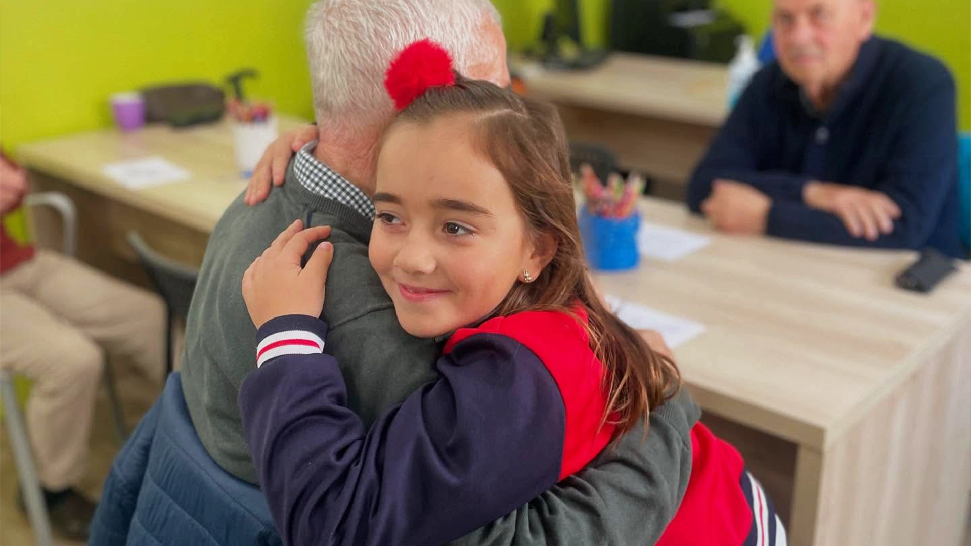 imagen de la visita del alumnado de 1º de primaria del colegio san daniel de ceuta