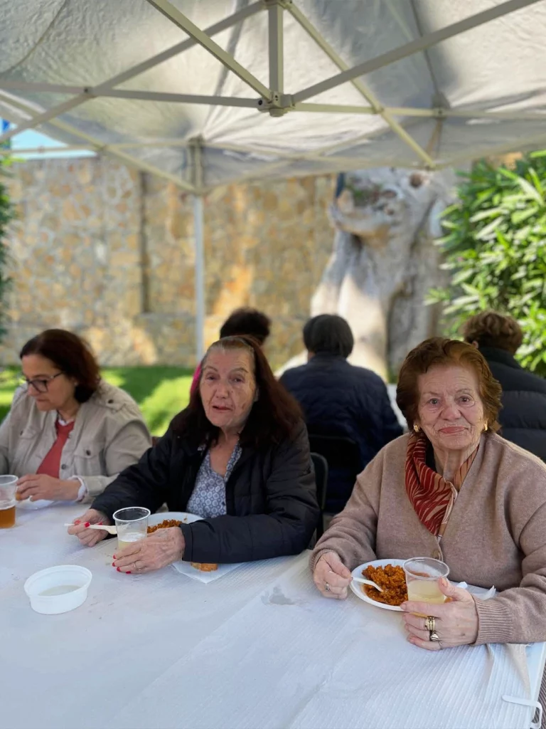 imagen de la cruz de mayo de 2025 en la fundación eduardo gallardo